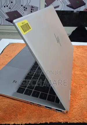 New Laptop HP EliteBook 1040 G8 16GB Intel Core i7 SSD 512GB
