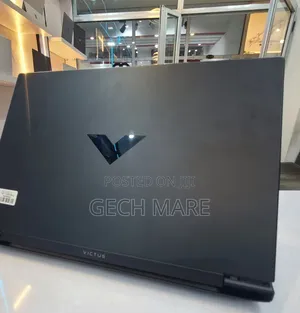 New Laptop HP Victus 15 16GB Intel Core i7 SSD 1T