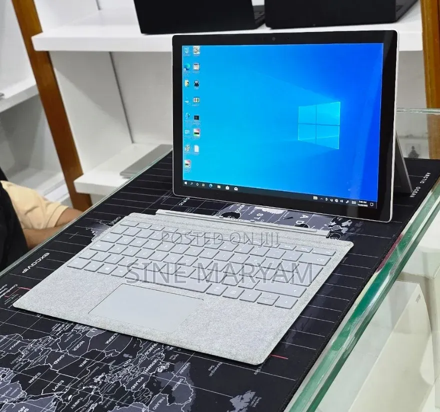 New Laptop Microsoft Surface Pro 7+ 16GB Intel Core i5 SSD 256GB