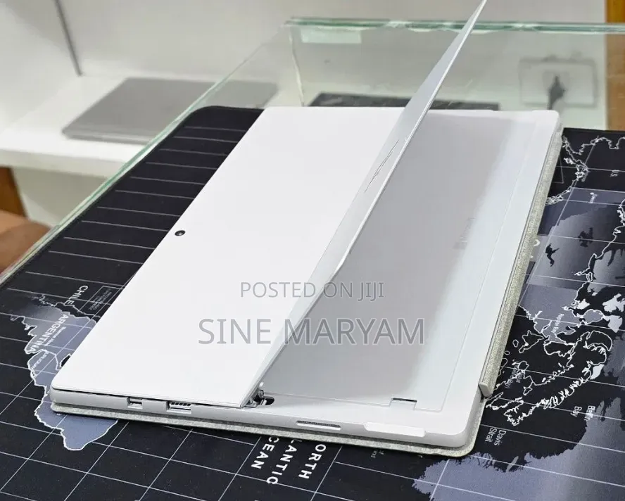 New Laptop Microsoft Surface Pro 7+ 16GB Intel Core i5 SSD 256GB