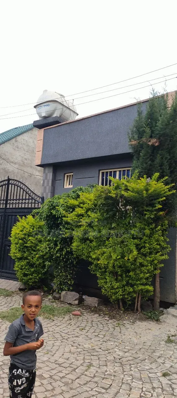 Furnished 7bdrm House in Bishoftu Debirezeyet, Oromia-Finfinne for sale