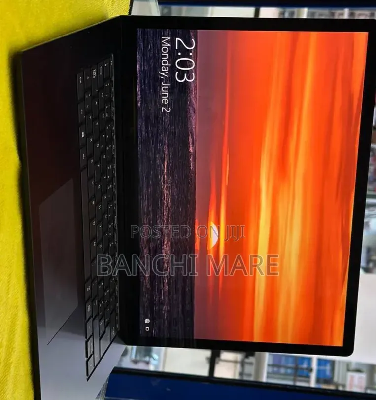 New Laptop Microsoft Surface Laptop 3 8GB Intel Core i5 SSD 512GB