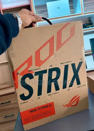 New Laptop Asus ROG Strix G16 G614 16GB Intel Core i9 SSD 1T