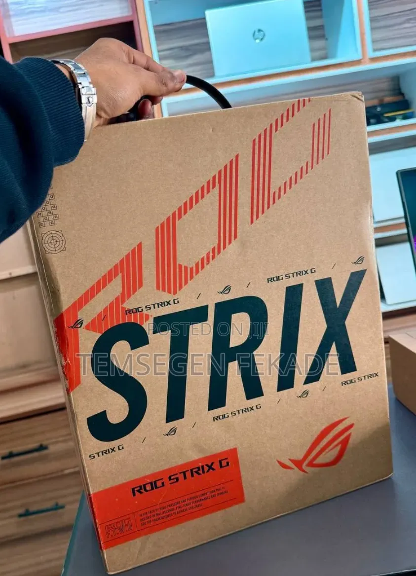 New Laptop Asus ROG Strix G16 G614 16GB Intel Core i9 SSD 1T