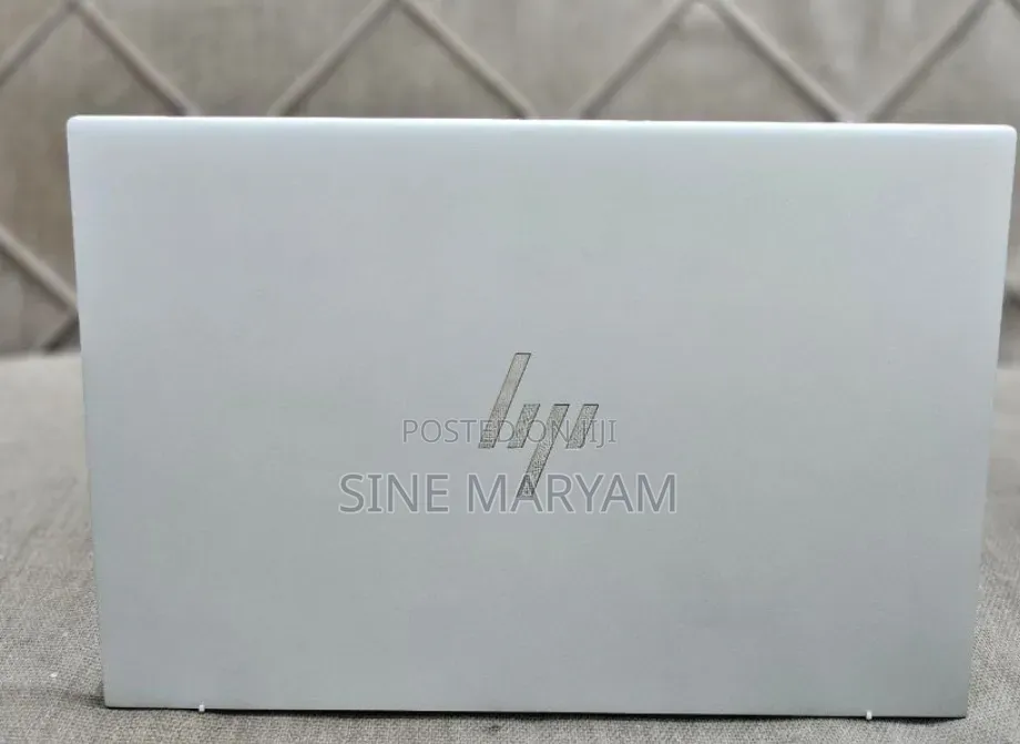 New Laptop HP EliteBook 840 G10 16GB Intel Core i7 SSD 512GB