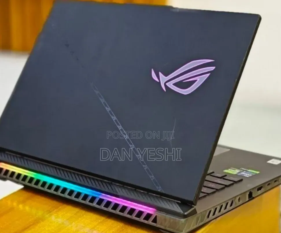 New Laptop Asus ROG Strix G15 16GB Intel Core i9 SSD 1T