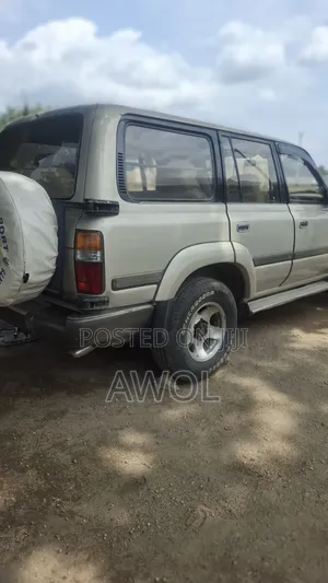 Toyota Land Cruiser 1992
