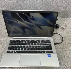 New Laptop HP EliteBook 830 G8 16GB Intel Core i7 SSD 512GB