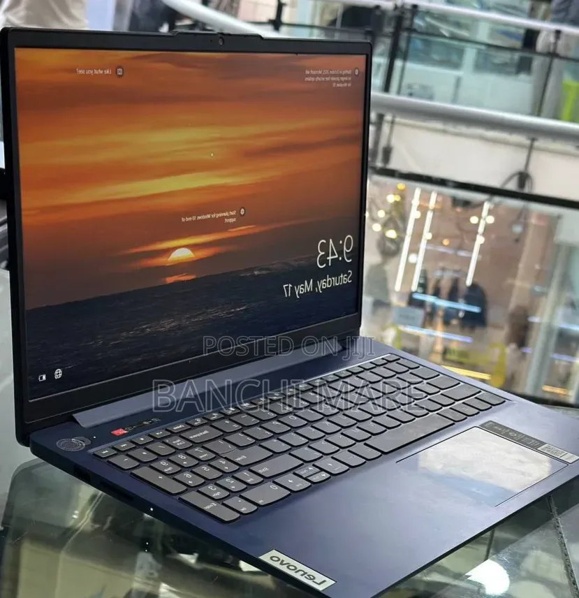 New Laptop Lenovo Ideapad 3 8GB Intel Core i5 SSD 512GB