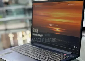 New Laptop Lenovo Ideapad 3 8GB Intel Core i5 SSD 512GB