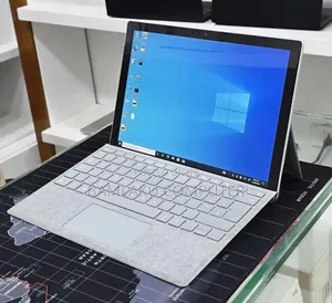 New Laptop Microsoft Surface Pro 7+ 16GB Intel Core i5 SSD 256GB