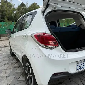 Changan BenBen E-Star 2023