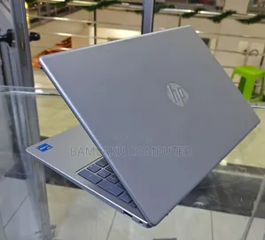 New Laptop HP Stream Notebook 16GB Intel Core i5 SSD 1T