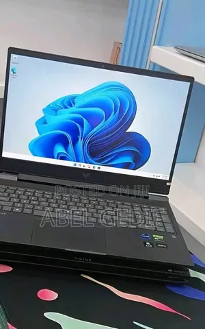 New Laptop HP Victus 16 16GB Intel Core i7 SSD 1T