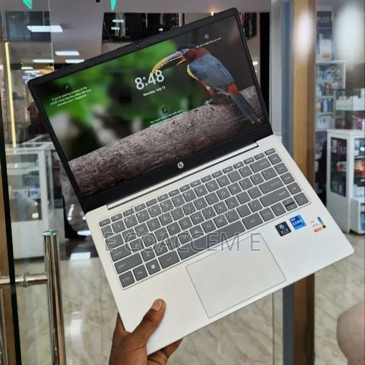 New Laptop HP 16GB Intel Core i7 SSD 512GB