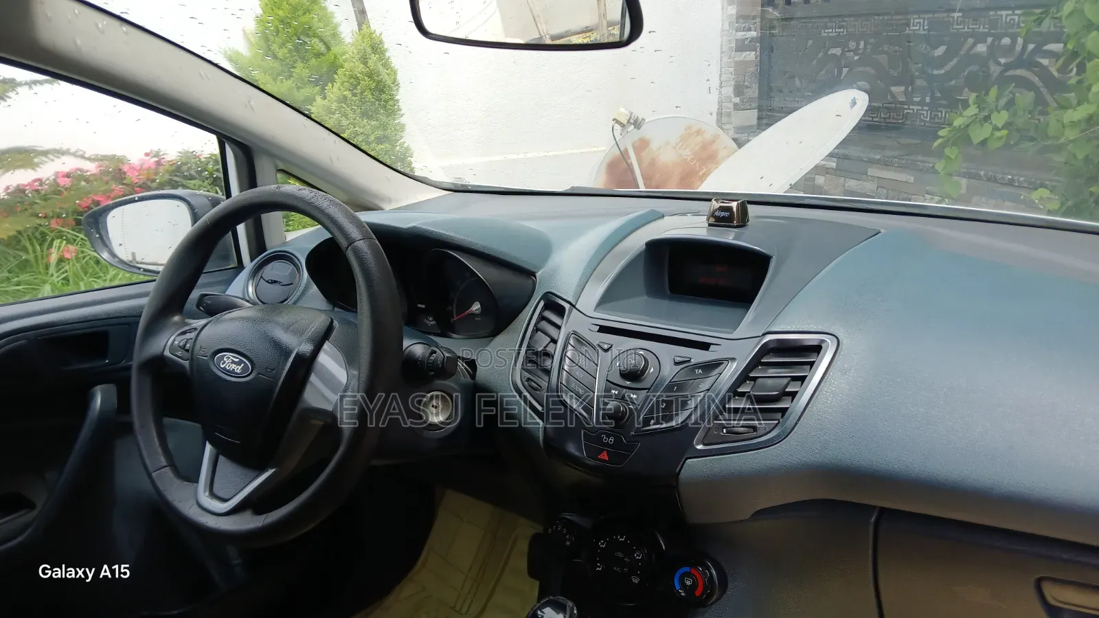 Ford Fiesta 2012 White