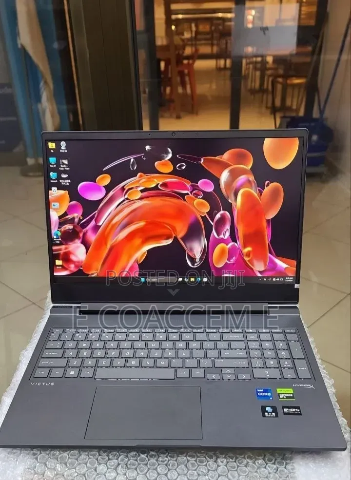New Laptop HP 16GB Intel Core i7 SSD 1T