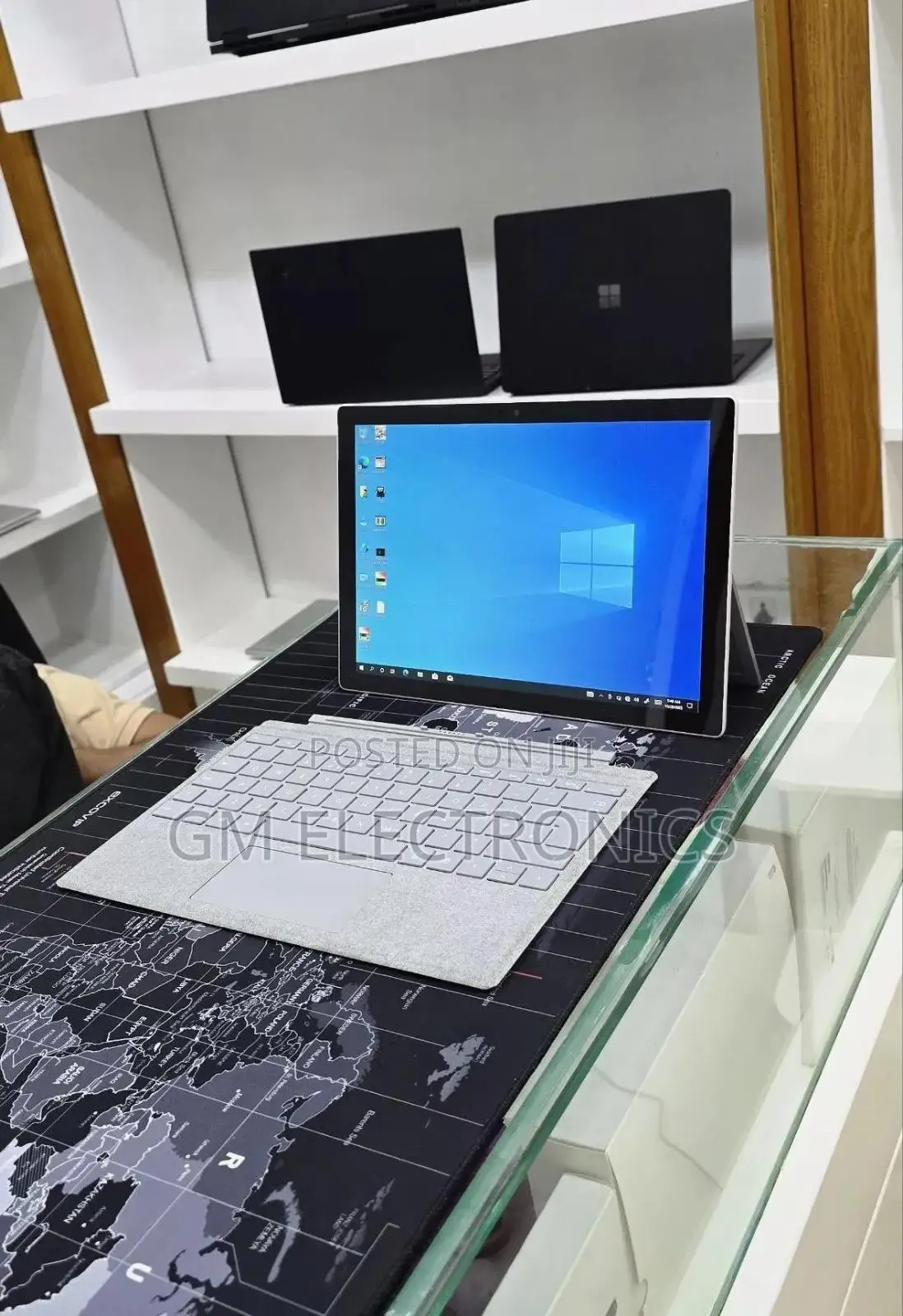 New Laptop Microsoft Surface 16GB Intel Core i5 SSD 256GB