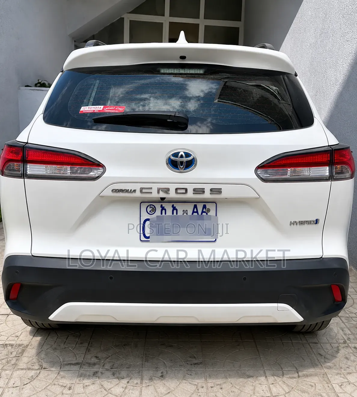 Toyota Corolla Cross Hybrid 2023 White