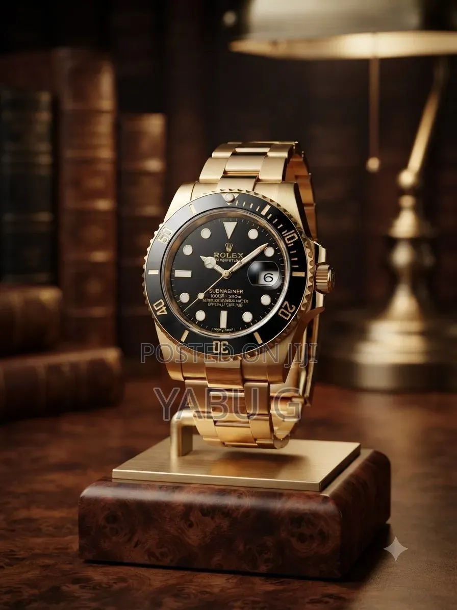 Rolex Submariner Date Yellow Gold Black Dial