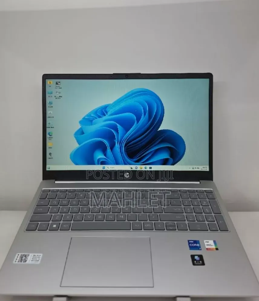 New Laptop HP Stream Notebook 16GB Intel Core i7 SSD 1T