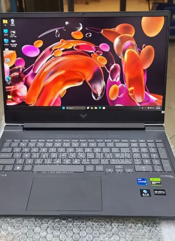 New Laptop HP Victus 16 16GB Intel Core i7 SSD 1T