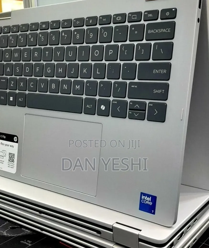 New Laptop HP 16GB Intel Core 7 SSD 512GB