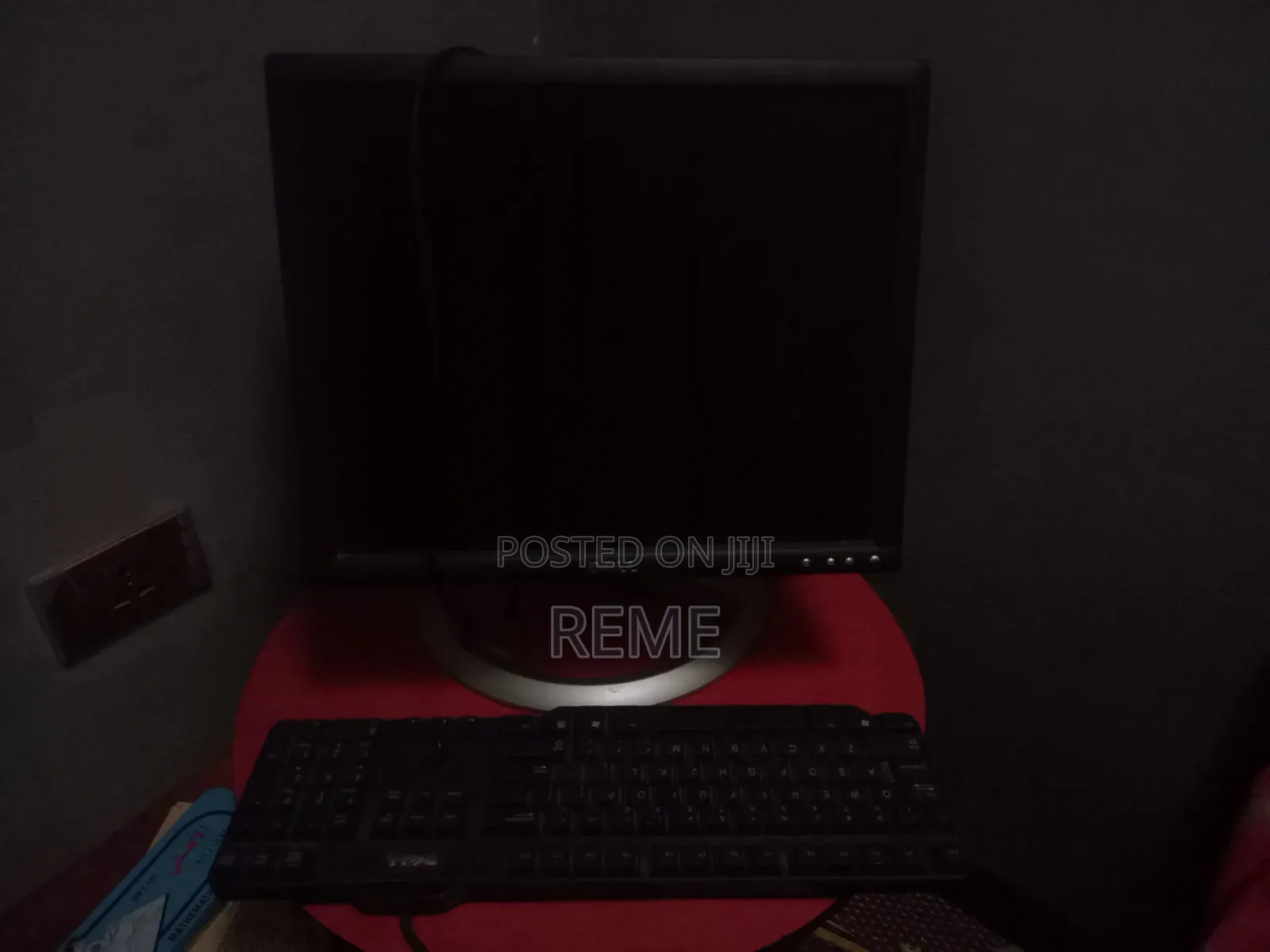 Desktop Computer Dell 32GB AMD HDD 512GB