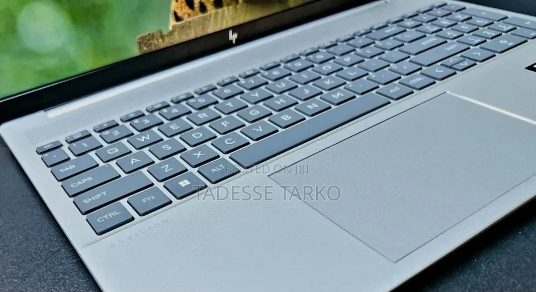 New Laptop HP 16GB Intel Core Ultra 7 SSD 1T
