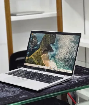 New Laptop HP EliteBook 845 G8 16GB AMD Ryzen 7 SSD 512GB