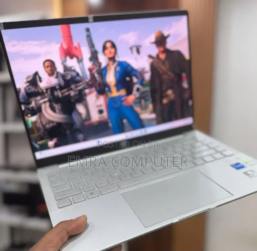 New Laptop HP 16GB Intel Core i5 SSD 512GB