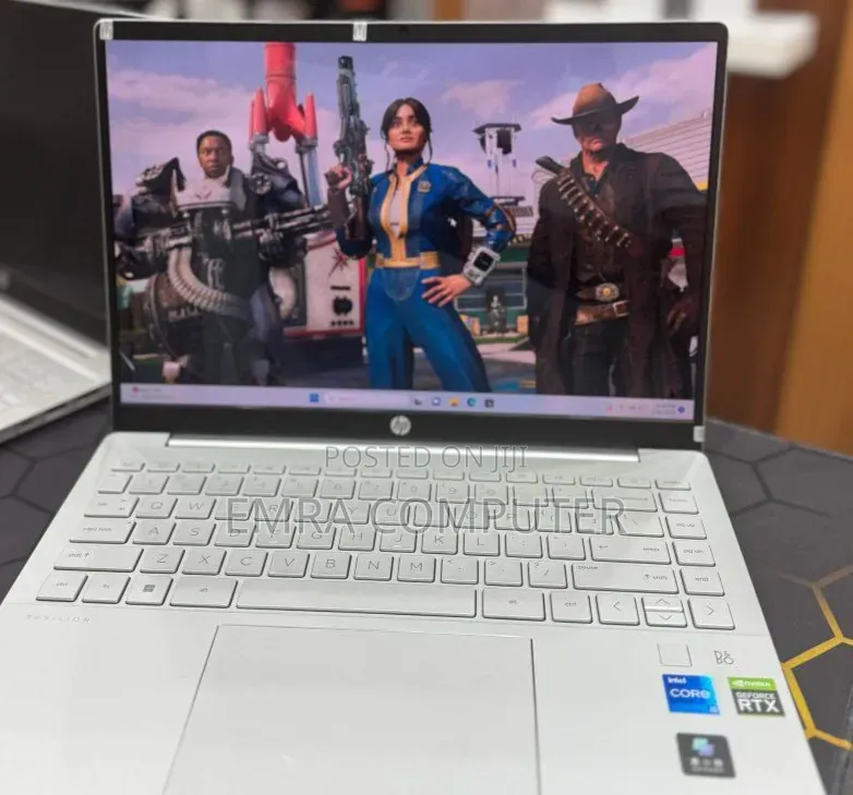 New Laptop HP 16GB Intel Core i5 SSD 512GB