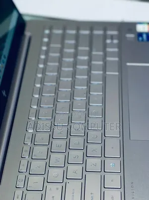New Laptop HP Pavilion 15 16GB Intel Core i7 SSD 1T