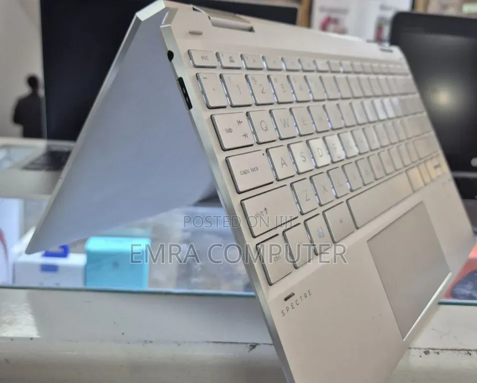New Laptop HP 16GB Intel Core i7 SSD 512GB