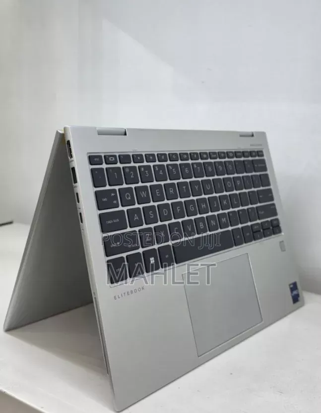 New Laptop HP EliteBook 830 16GB Intel Core i7 SSD 512GB