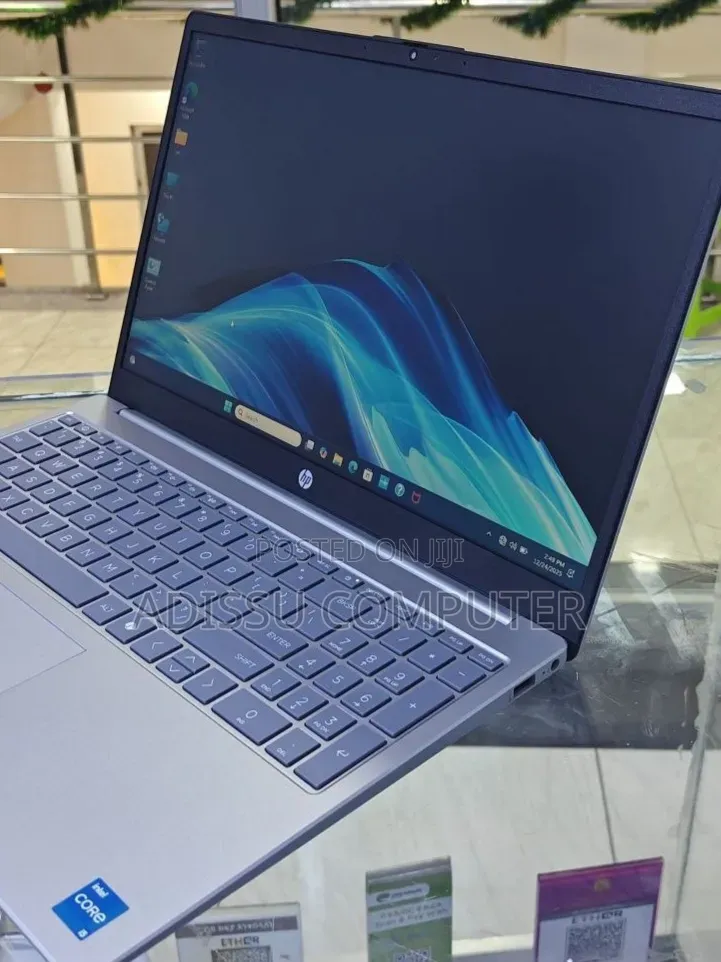 New Laptop 16GB Intel Core i5 SSD 1T