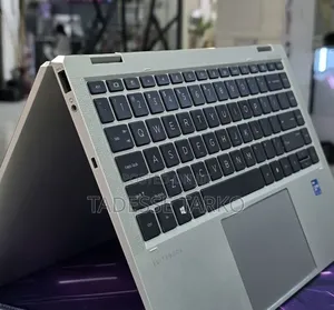 New Laptop HP EliteBook 1040 G8 16GB Intel Core i7 SSD 512GB