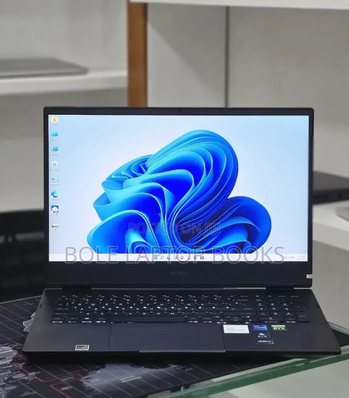 New Laptop HP OmniBook 7 14" 16GB Intel Core i9 SSD 512GB
