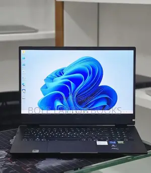 New Laptop HP OmniBook 7 14" 16GB Intel Core i9 SSD 512GB