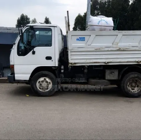 Isuzu NPR Gelbach Mekina