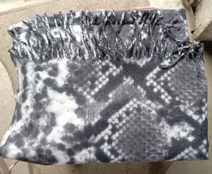 Medium Scarves