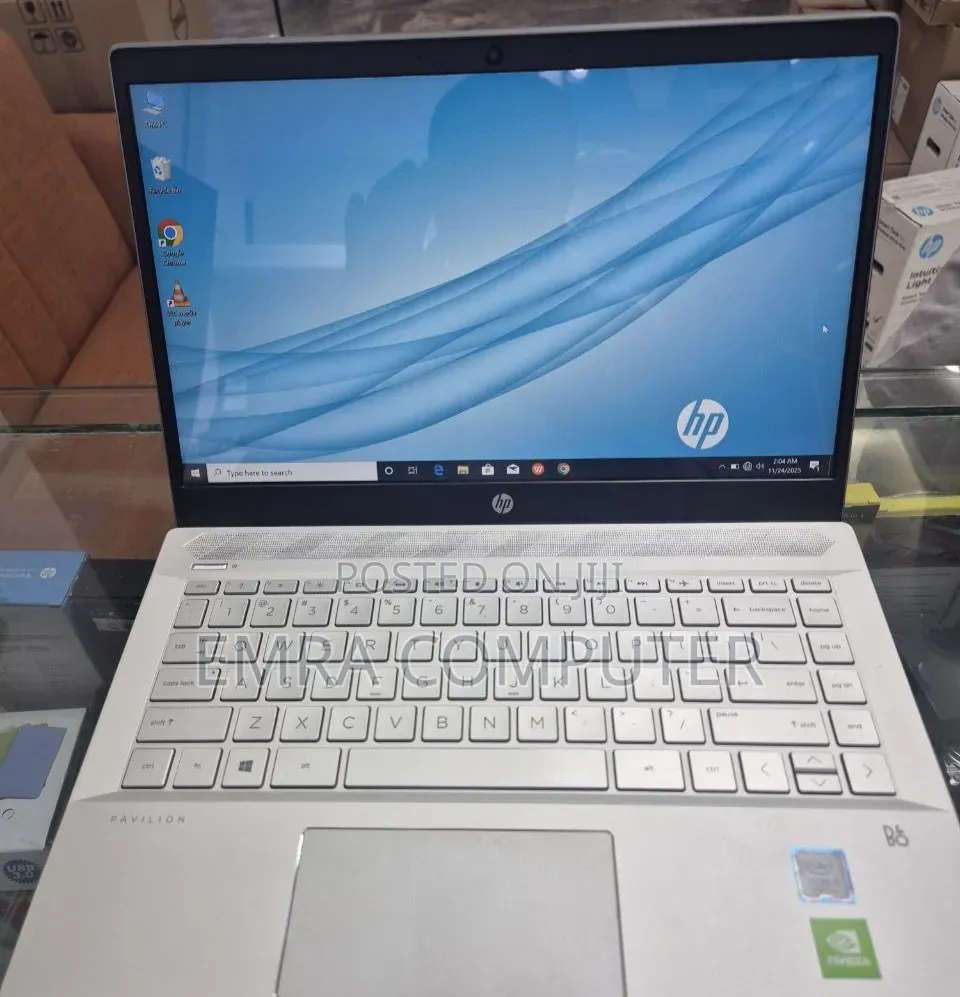 New Laptop HP Pavilion 14 8GB Intel Core i5 SSD 512GB