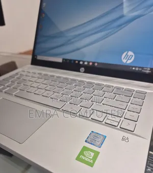 New Laptop HP Pavilion 14 8GB Intel Core i5 SSD 512GB