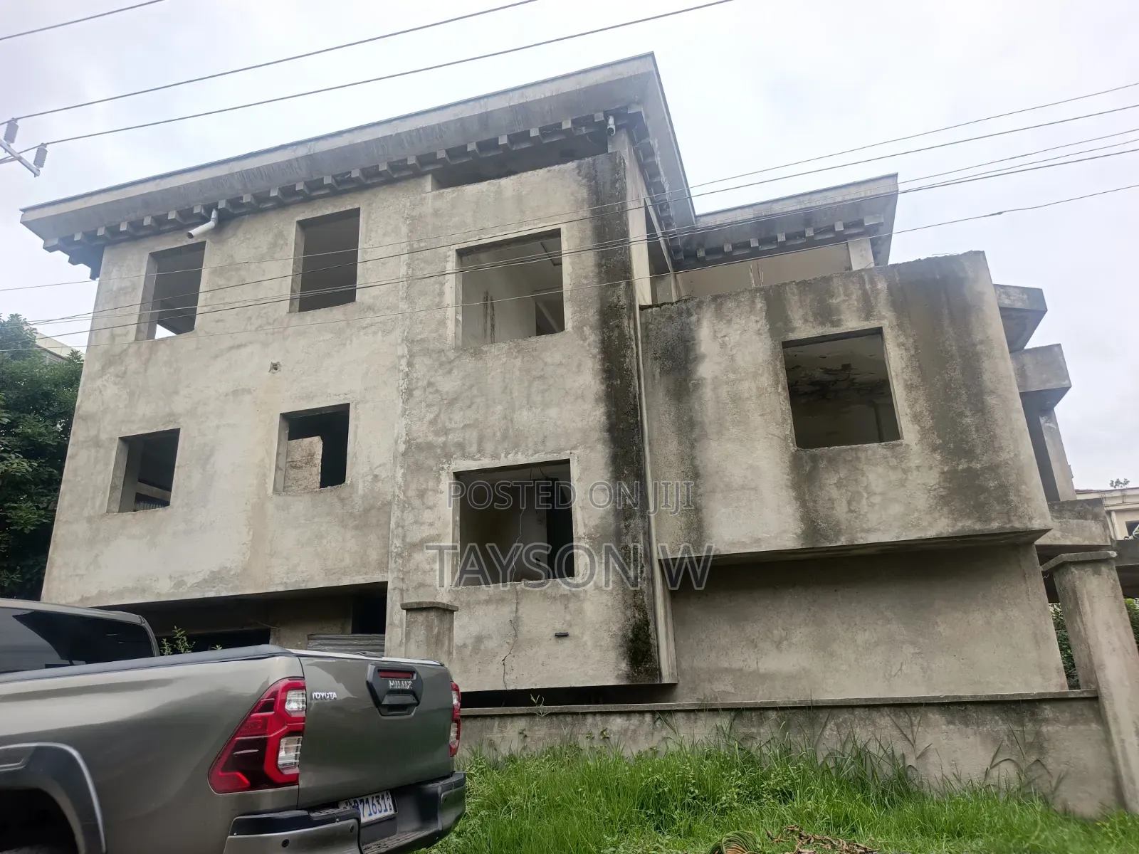 6bdrm House in Addis Ababa Semit, Bole for sale