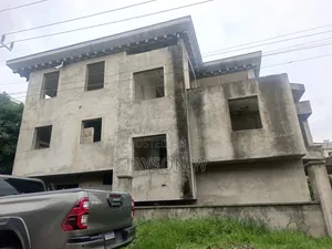 6bdrm House in Addis Ababa Semit, Bole for sale