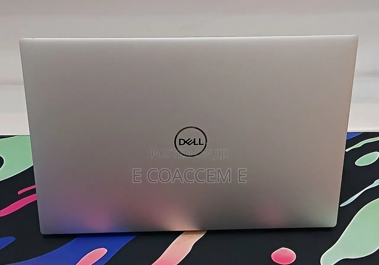 New Laptop Dell 16GB Intel Core i7 SSD 512GB