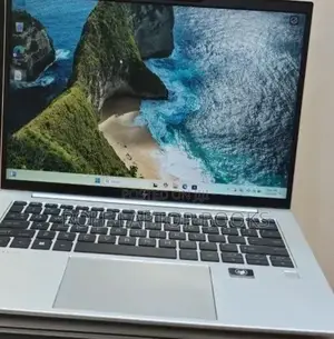 New Laptop HP EliteBook 840 G9 16GB Intel Core i7 SSD 512GB
