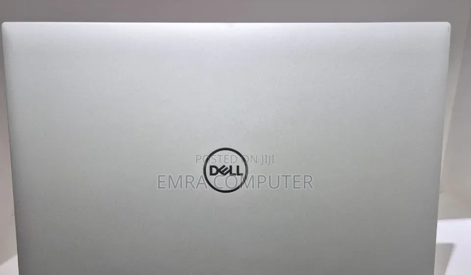 New Laptop Dell 16GB Intel Core i7 SSD 512GB