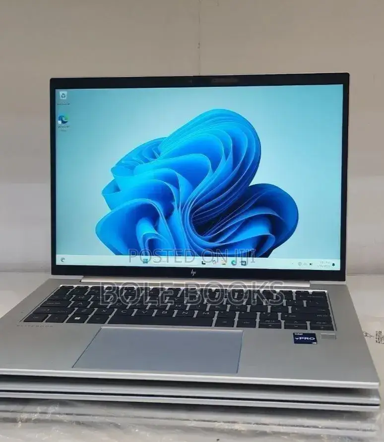 New Laptop HP EliteBook 830 G7 16GB Intel Core i5 SSD 512GB