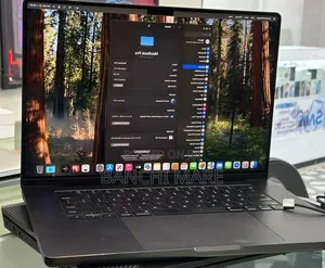 New Laptop Apple MacBook Pro 2023 M3 36GB Apple M3 SSD 1T